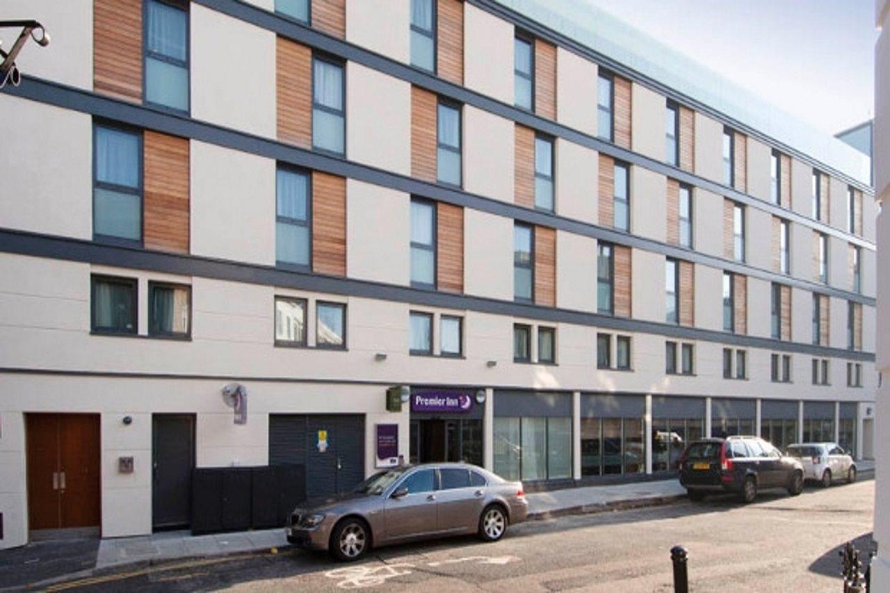 Premier Inn London Angel Islington Екстериор снимка